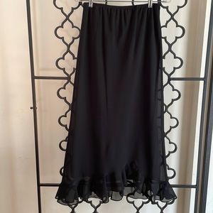 JBS Black Maxi Skirt with Ruffle Bottom NWOT  Size 12